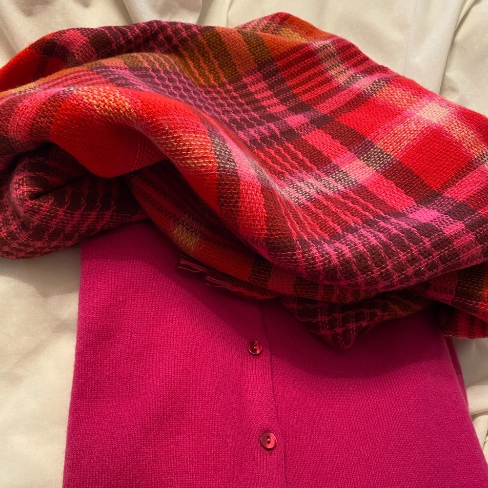 NWT Old Navy Oversized Barbie Pink Plaid Flannel Blanket Scarf  76” x 32”